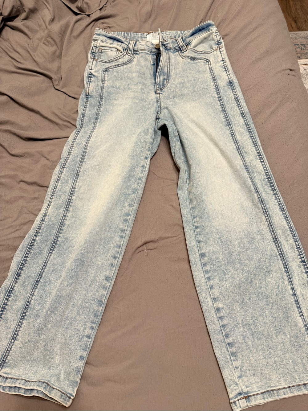 Time and Tru Light Acid Wash Wide-Leg Jeans